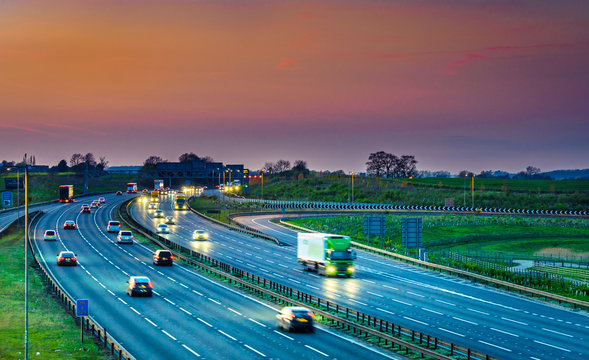 A Beginner’s Guide to UK Motorway Traffic Rules